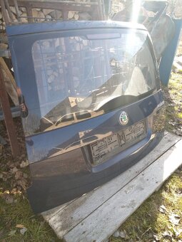 Škoda Roomster zadní dveře - 2