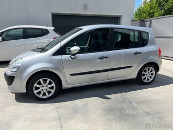 RENAULT GRAND MODUS 1.2i 1.MAJITEL SERVISKA TAŽNÉ 2 SADY KOL - 2