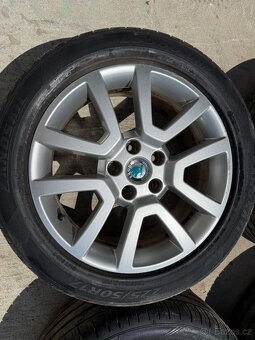 Sada kol Škoda Yeti R17 Spitzberg 225/50 R17 5L0601025A - 2