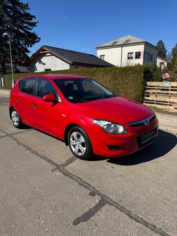 Hyundai I 30 1,4 i 16 V - 2