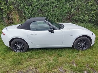 Prodám vozidlo Mazda MX 5 SKYACTIV - 2