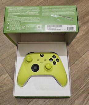 Xbox Wireless Controller Electric Volt - 2