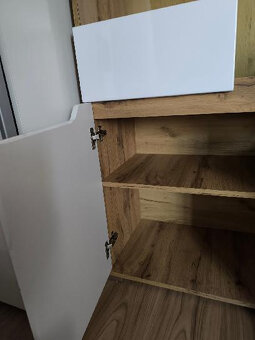 Skříňka - 2