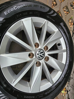 ALU letní kola 5x112 VW R15 Touran Caddy Golf ET43 Lyon - 2