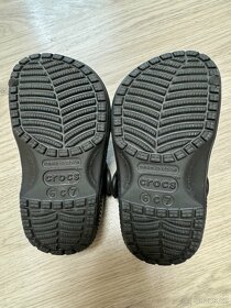 Crocs c6 c7 23-24, Top stav 2 x použité P.C. 999Kč - 2