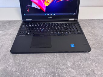 Dell Latitude E5550 - Core i5-5300U / 256GB SSD / 15.6” - 2