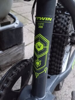 BMX kolo 20" Wipe 300 - 2