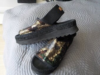 REPLAY lux pohodlne sandaly vel 38 - 2