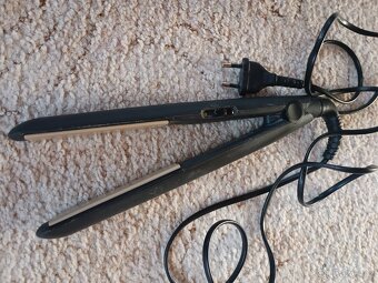 Žehlička na vlasy Remington - 2