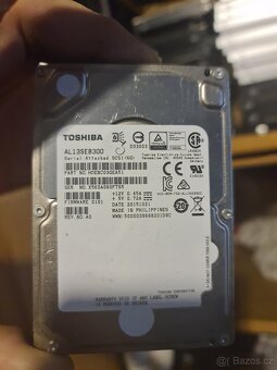 Toshiba HDD SAS 300GB - 2
