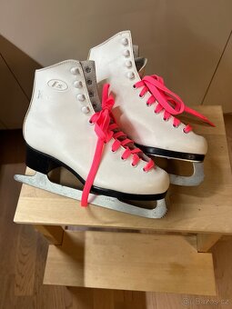 Brusle Botas Nancy vel.36 - 2