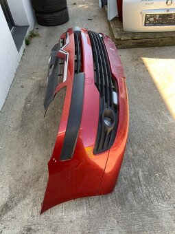 Nárazník Citroen C4 2004-2009 - 2