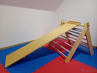 Elis design -pikleruv trojúhelník, houpačka,  skluzavka - 2