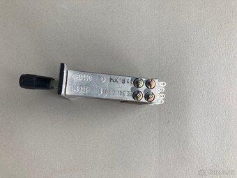 Prodám historický telefonní přepínač - 2