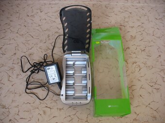 Nabíječky všech typů dobíjecích baterií. - 2