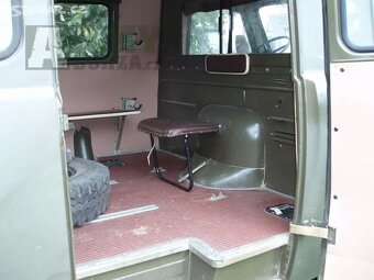 UAZ 469 - 2