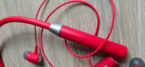Bluetooth sluchátka přes krk v červené barvě - 2