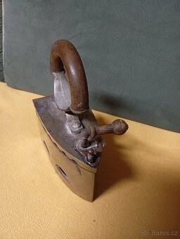 Starožitná sběratelská žehlička - 2