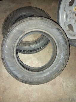 Firestone 185/65R14 - 2