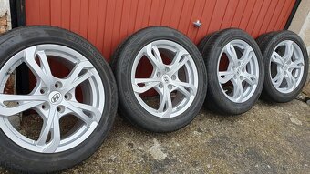 17" Hyundai 5x114,3 senzory tlaku - 2