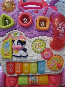 Vtech chodítko růžové - 2