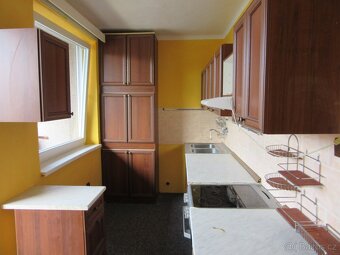 Prodej bytu 2+1, 60 m2, Býšť - 2