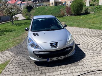 Peugeot 206+ - 2