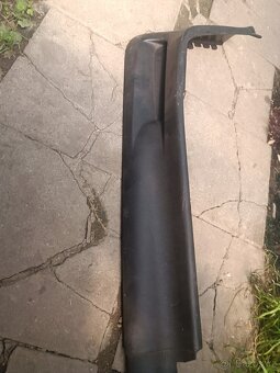 Spoiler lízátko pod přední nárazník octavia a golf 2 gti - 2