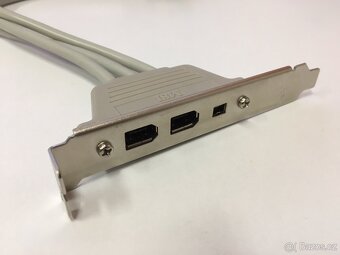 Staré rozširujúce porty (USB a Firewire) z MSI dosky - 2