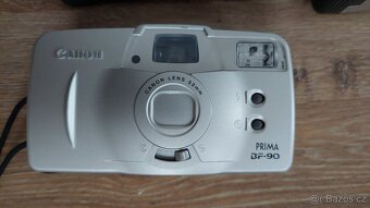 Retro fotoaparát 3x - 2