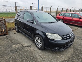 Golf Plus 1,6i 85kW r.v.2006 5 dveří - 2