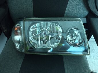 Přední světla nissan terrano - 2