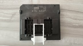 Prodám komfortní jednotka 5Q0937084CQ - 2