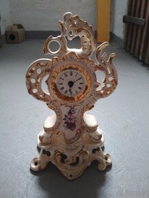 Porcelánové hodiny - 2