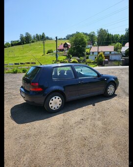 Volkswagen golf 4-66kw - 2