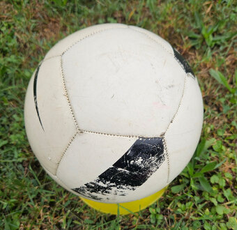 fotbalový míč NIKE - 2