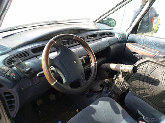 Renault Espace 2,2 - náhradní díly - 2