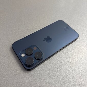 iPhone 15 Pro 128GB, pěkný stav, 12 měsíců záruka - 2