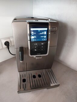 Kavovar DeLonghi - 2