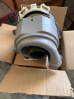 Myčka Siemens 60 cm - 2