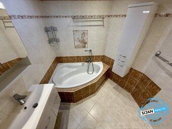 Pronájem bytu 3+1 v Opavě - Kateřinkách, ev.č. 00638 - 2