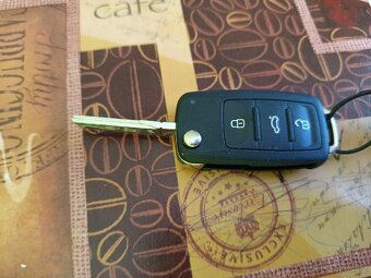 WV Golf 6 (Klič, Objímka žárovky, spojka) - 2