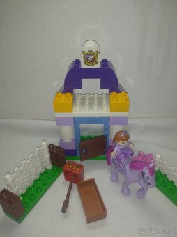 Lego duplo 10594 - Královská stáj, princezna Sofie I. - 2