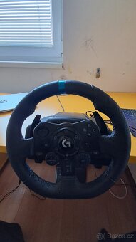 Logitech G923 + pedály + řadící páka - 2