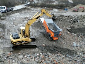 Drtič,drtička suti, kameniva,betonu,pařezu,asfaltu,panelů. - 2