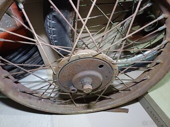 Prodám přední a zadní kolo Jawa 250 Duplex - 2