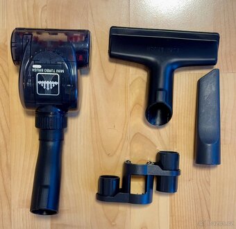 vysavač Rowenta RO7473EA Silence Force Allergy+ - 2