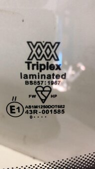 Jaguar XJ 40 nové čelní sklo - 2