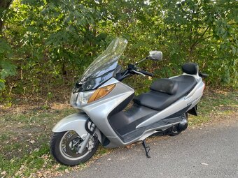 🛵 Suzuki Burgman 400 2004 - 2