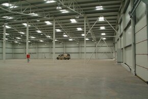 Pronájem SKLADY ,obchodních prostor v Bohumíně, 2200 m2 - 2